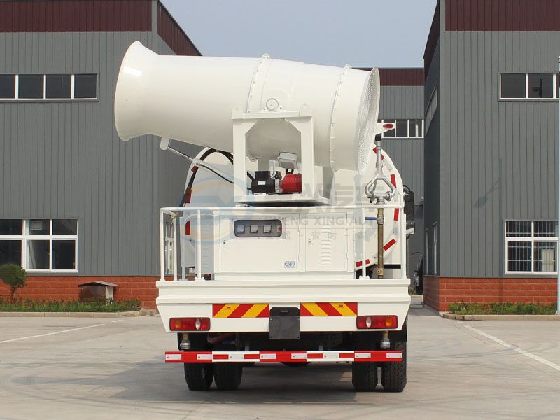 東風御虎80米多功能抑塵車