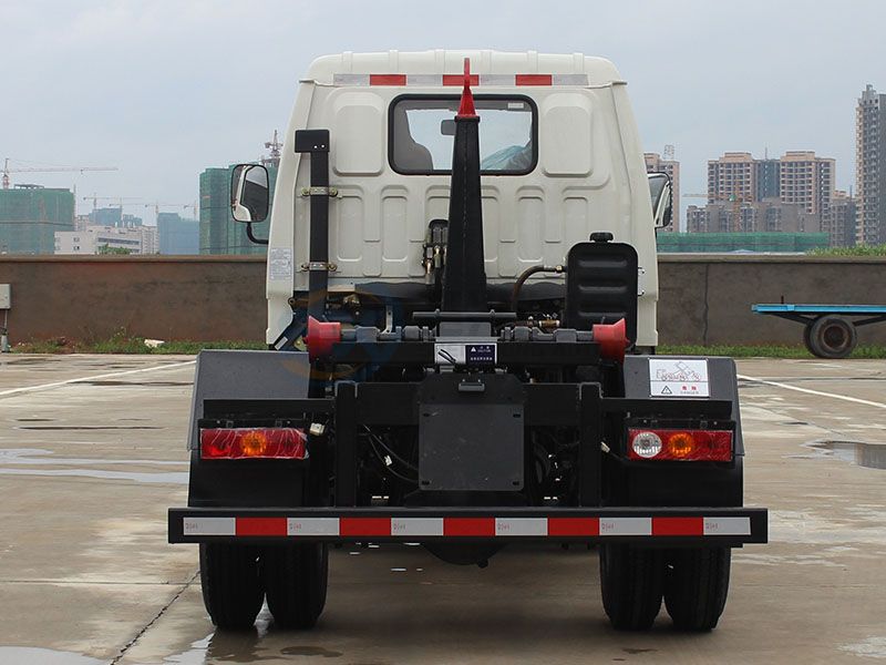 福田時代小卡之星勾臂垃圾車