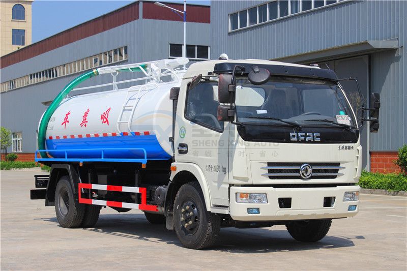 東風多利卡8方吸糞車