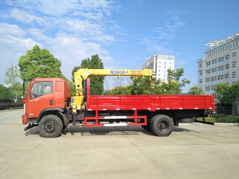 東風(fēng)御虎4噸隨車吊