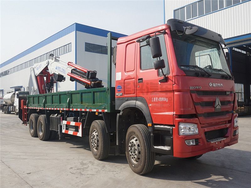 重汽豪沃35噸隨車吊