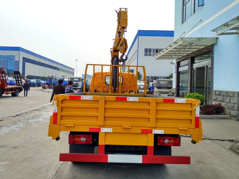 江鈴藍牌2噸二節(jié)、三節(jié)直臂隨車吊