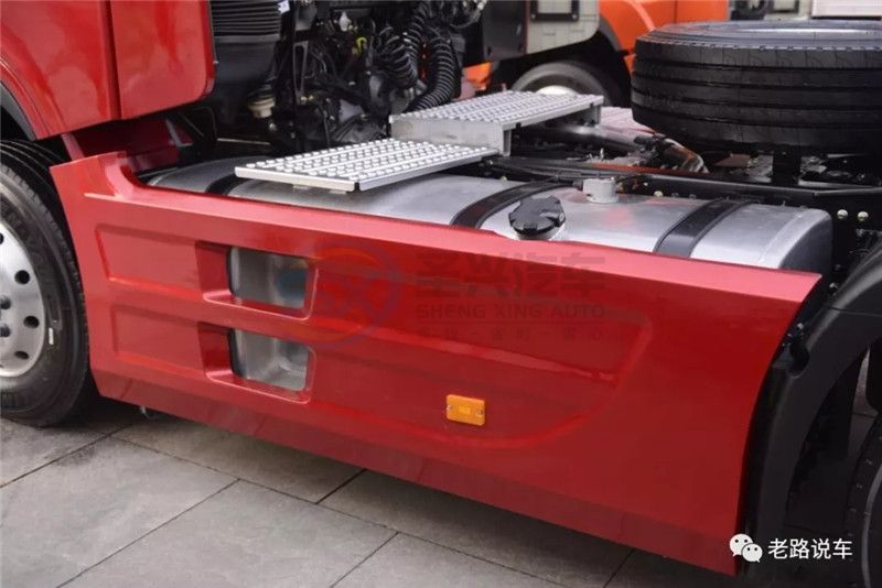 陜汽德龍X6000 (11)