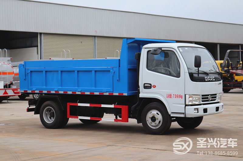 東風(fēng)多利卡密封式自卸垃圾車（選裝翼展蓋）