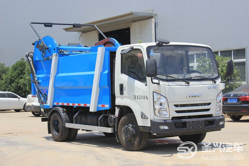 江鈴凱銳后裝無(wú)泄漏壓縮垃圾車(chē) 