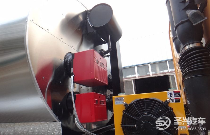 重汽HOWO后雙橋16噸瀝青灑布車