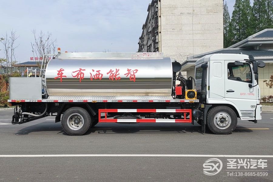 陜汽軒德12噸瀝青灑布車(chē)