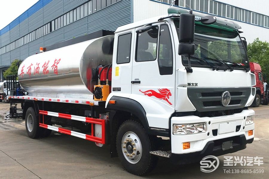 重汽斯太爾12噸瀝青灑布車