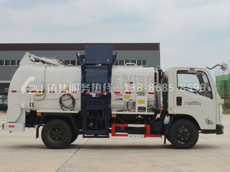 江鈴凱銳4方餐廚垃圾車