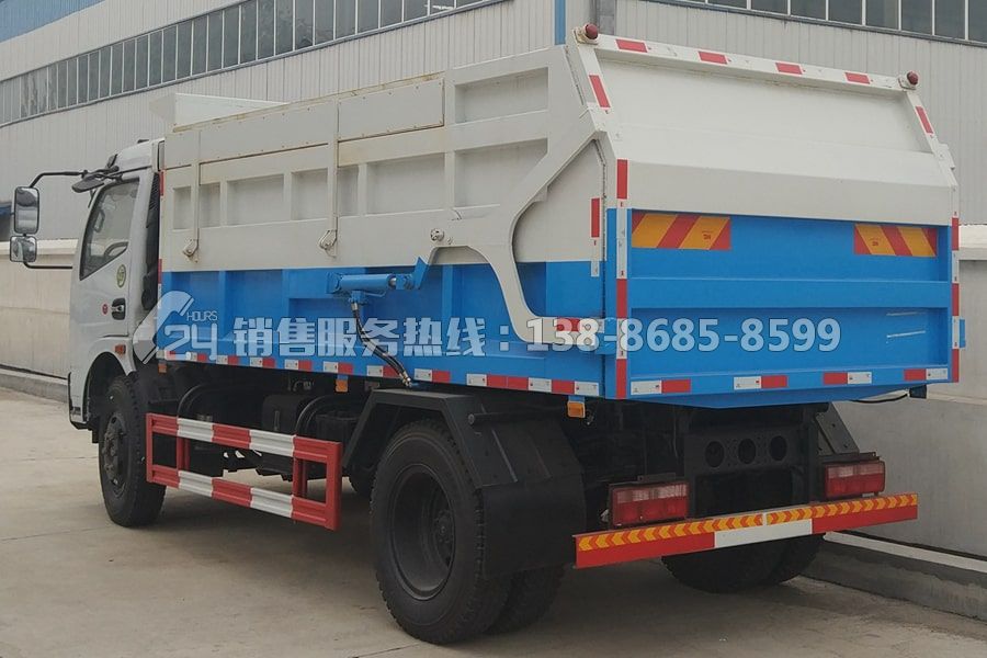 東風福瑞卡密封式城市自卸建筑垃圾車