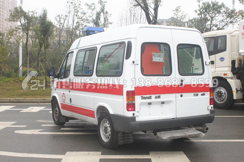 全順新世代V348短軸中頂監(jiān)護(hù)型救護(hù)車