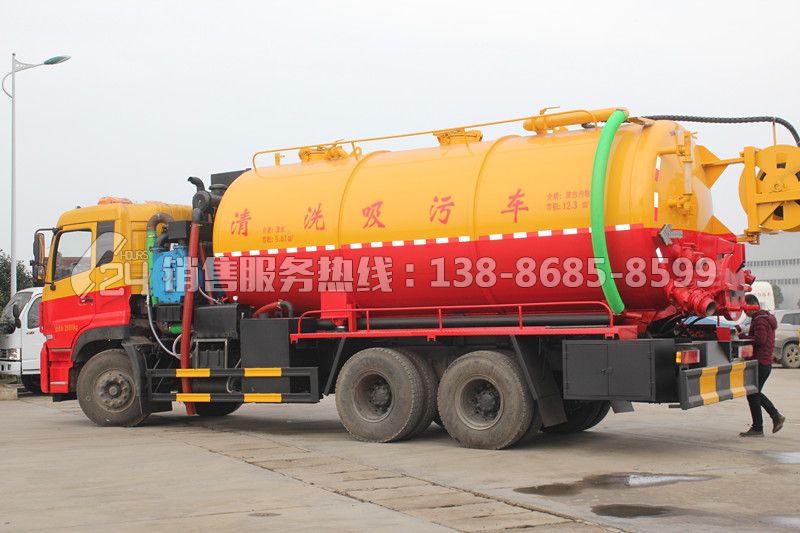 東風(fēng)天龍后雙橋清洗吸污車18-22方