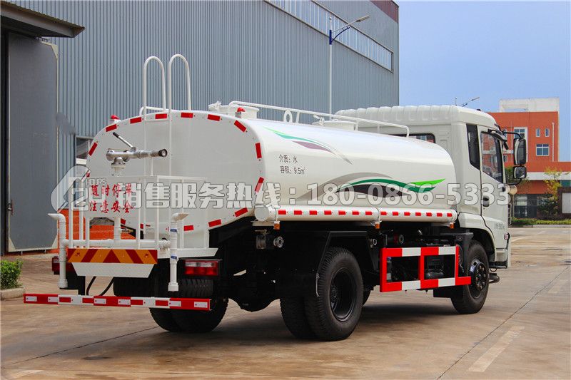 東風(fēng)專底D913灑水車10方