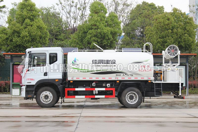 東風(fēng)D9多利卡12方霧炮灑水車(30米霧炮)