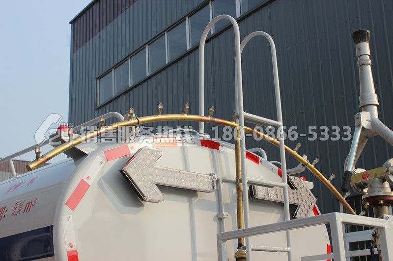 東風天錦全自動灑水車12立方