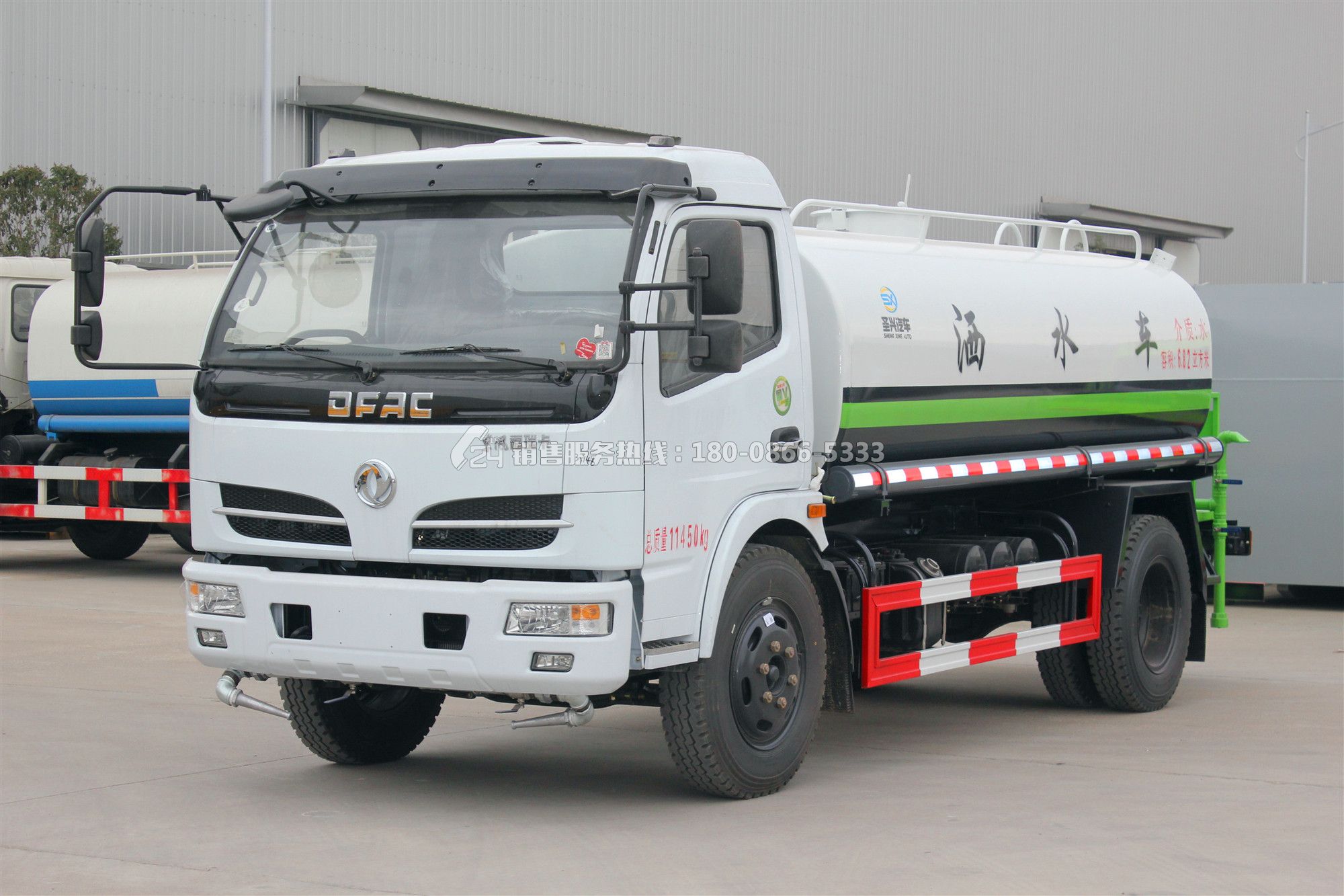 東風(fēng)福瑞卡灑水車8方