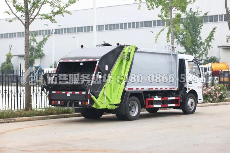 東風K7凱普特壓縮式垃圾車8方