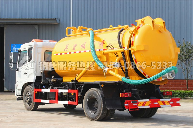 東風(fēng)天錦吸污車12方