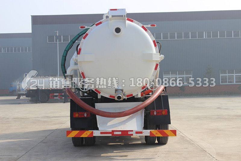 東風(fēng)天錦12方吸污車