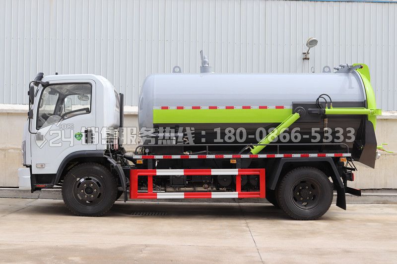 國六-東風(fēng)福瑞卡吸污車9方