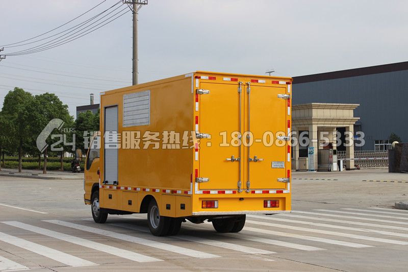 慶鈴ELF應(yīng)急電源車(chē)