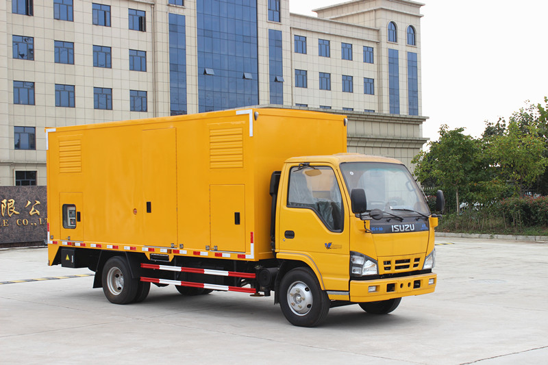 慶鈴五十鈴應(yīng)急電源車