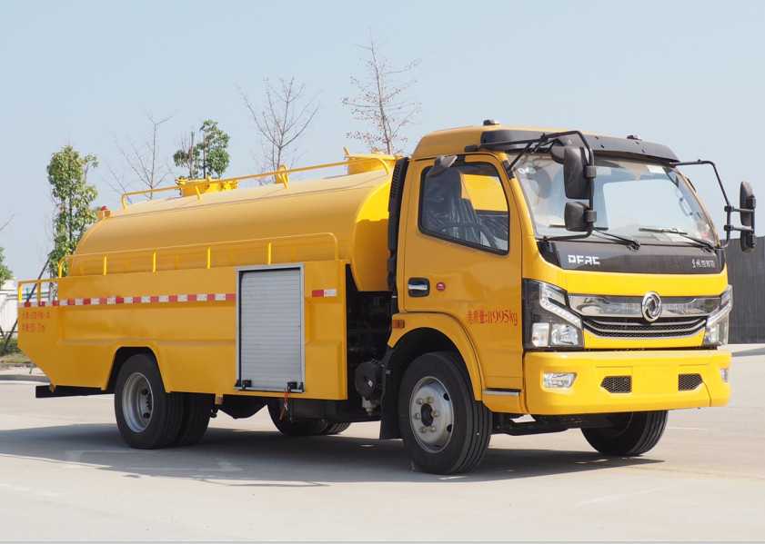 國六-東風(fēng)大多利卡高壓清洗車2.8+6方