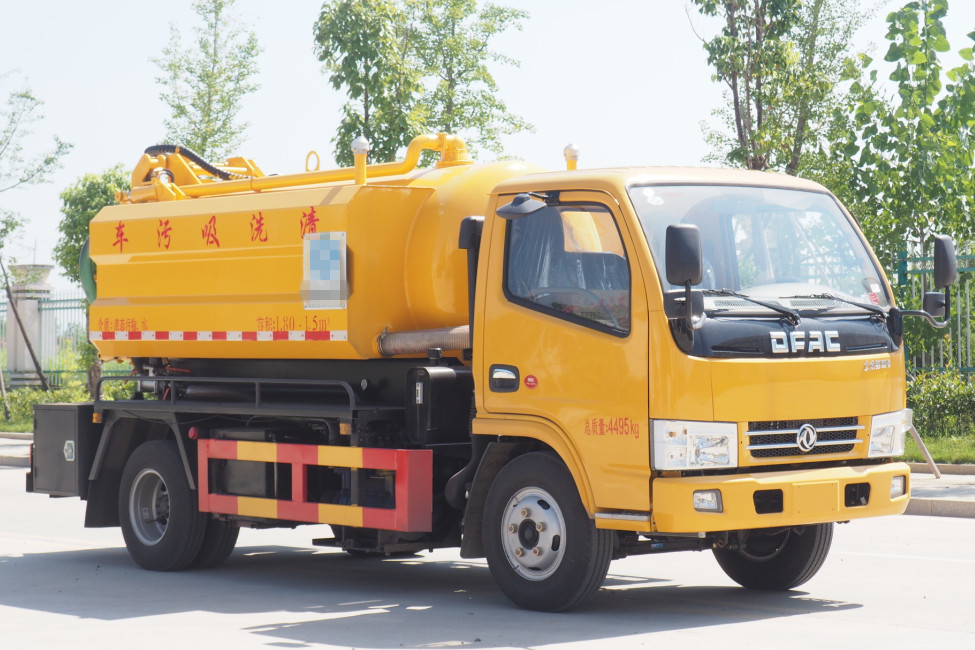 東風(fēng)多利卡D6清洗吸污車1.5+3.5方