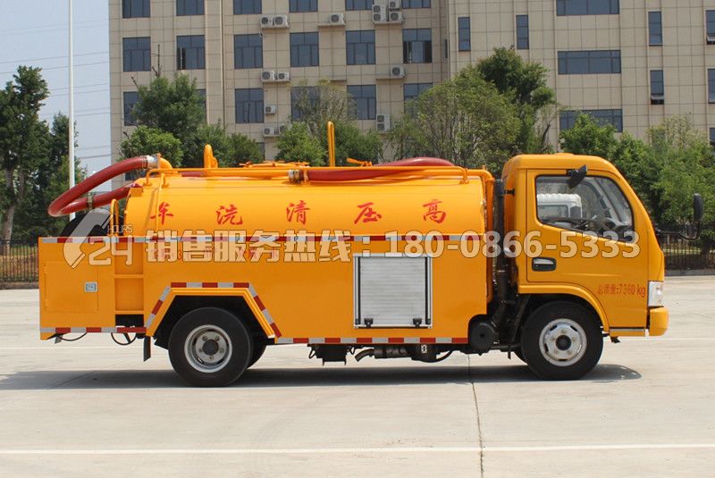 東風多利卡D6清洗吸糞車1.2+3.8方