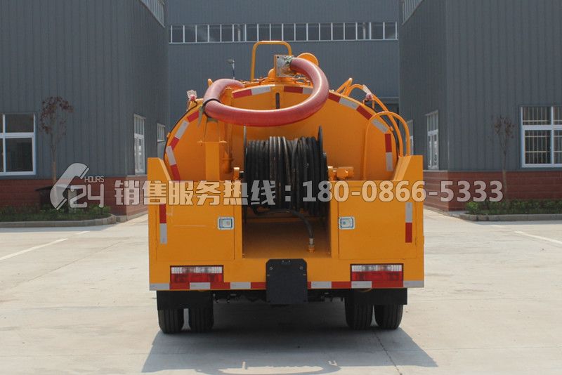 東風多利卡D6清洗吸糞車1.2+3.8方