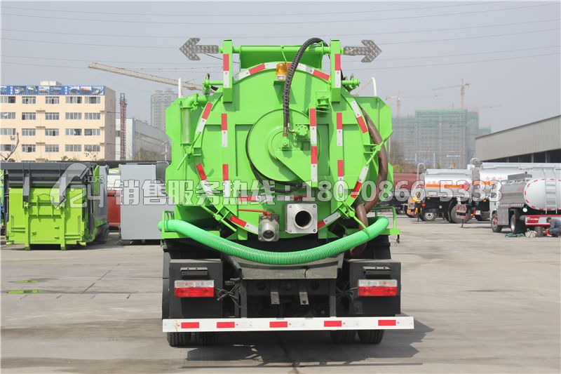 東風(fēng)多利卡D7清洗吸污車3+9方