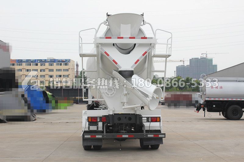 重汽王牌攪拌車6方