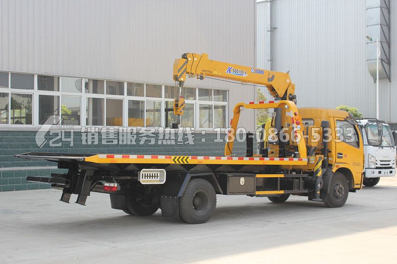 東風多利卡D7一拖二清障車-帶徐工3.2噸吊機