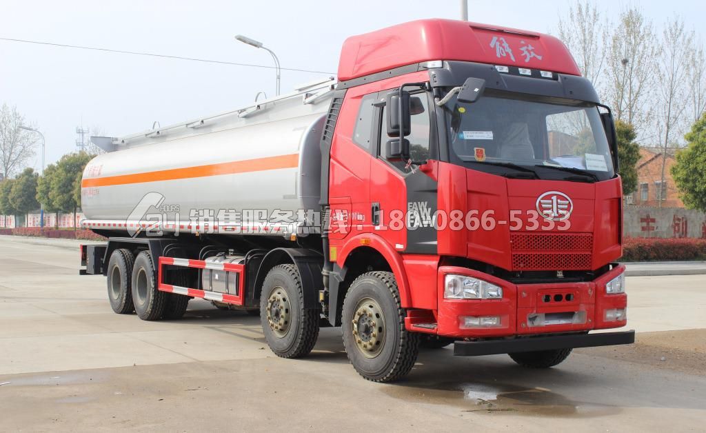 解放J6前四后八供液車27.5立方