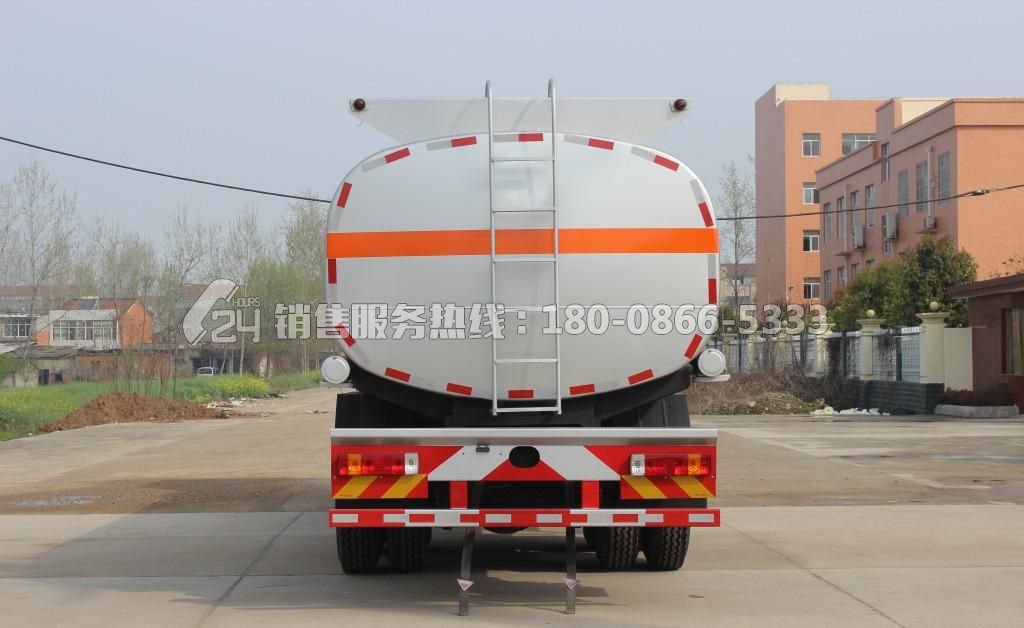 解放J6前四后八供液車(chē)27.5立方