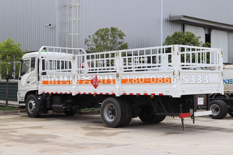 國六-東風(fēng)天錦氣瓶運(yùn)輸車