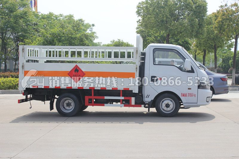 國六-東風(fēng)途逸3米氣瓶運(yùn)輸車