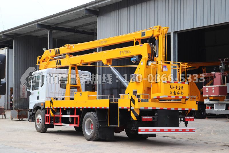 東風多利卡D9 22米高空作業(yè)車