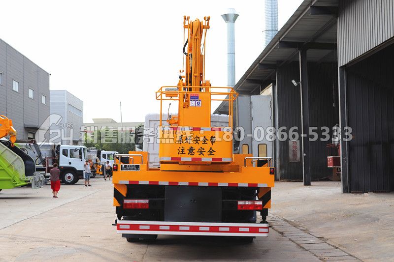 東風多利卡D9 22米高空作業(yè)車