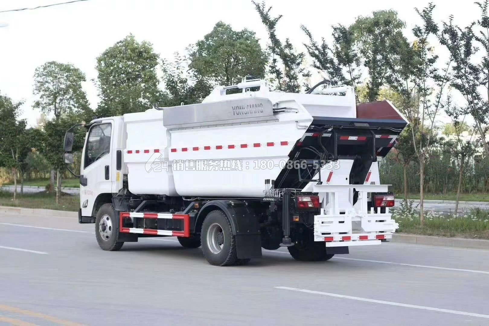 國(guó)六-江鈴凱銳后高位分類(lèi)垃圾車(chē)