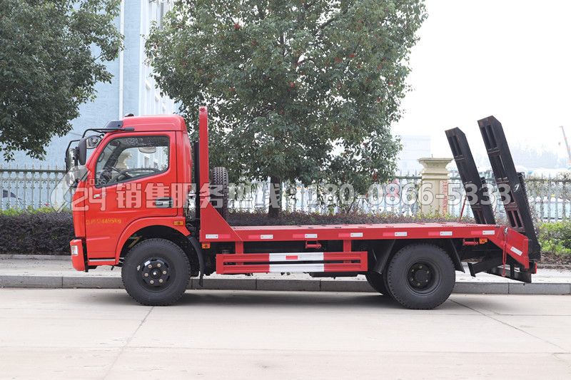 東風(fēng)福瑞卡底平板運(yùn)輸車 東風(fēng)福瑞卡底平板運(yùn)輸車