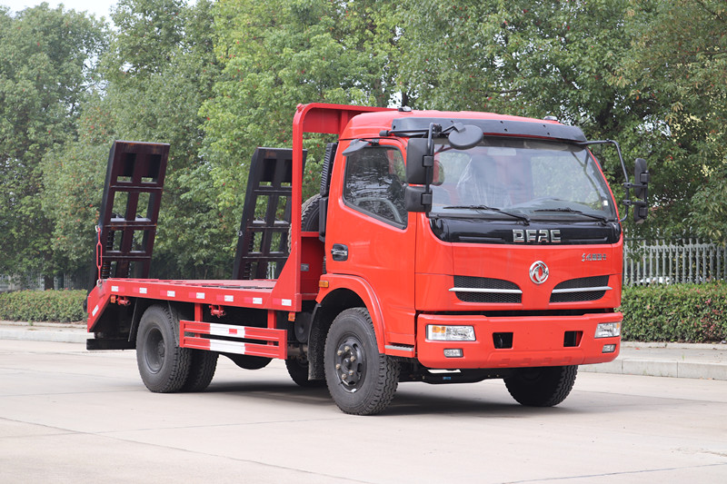 東風(fēng)福瑞卡底平板運(yùn)輸車