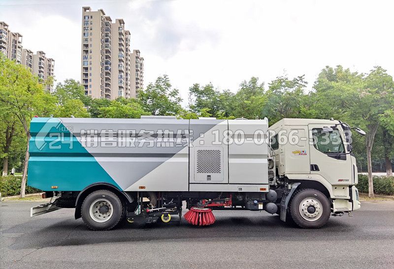 國六-柳汽乘龍M3洗掃車9+7方