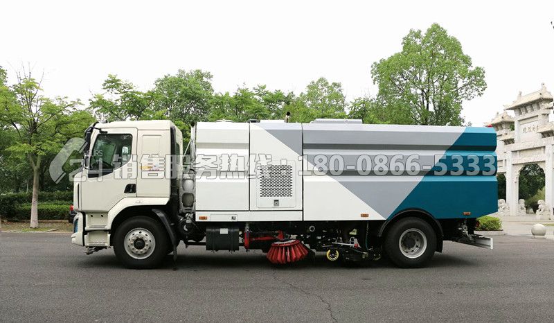 國六-柳汽乘龍M3洗掃車9+7方