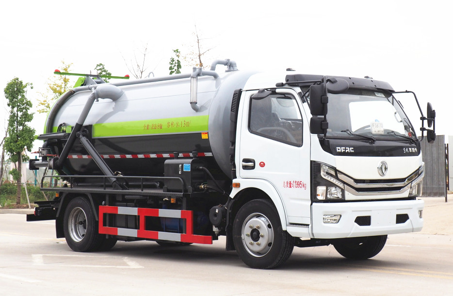 國六-東風(fēng)多利卡D7吸污車9方