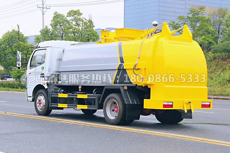 東風(fēng)多利卡D7餐廚垃圾車