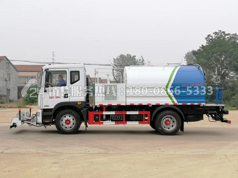 國(guó)六-東風(fēng)多利卡D9路面清洗車 國(guó)六-東風(fēng)多利卡D9路面清洗車