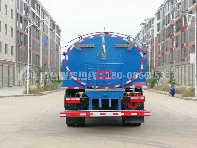 國(guó)六-東風(fēng)多利卡D9路面清洗車 國(guó)六-東風(fēng)多利卡D9路面清洗車