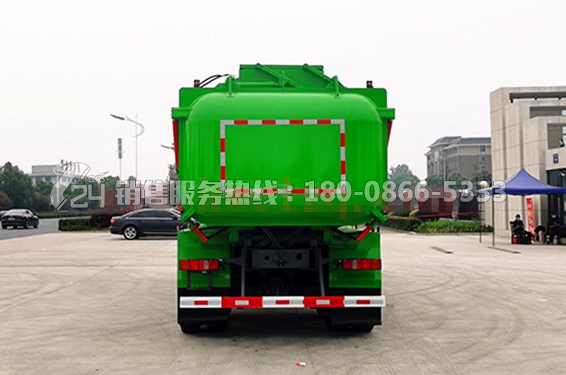 重汽豪翰前四后八25方廂式污泥運(yùn)輸車