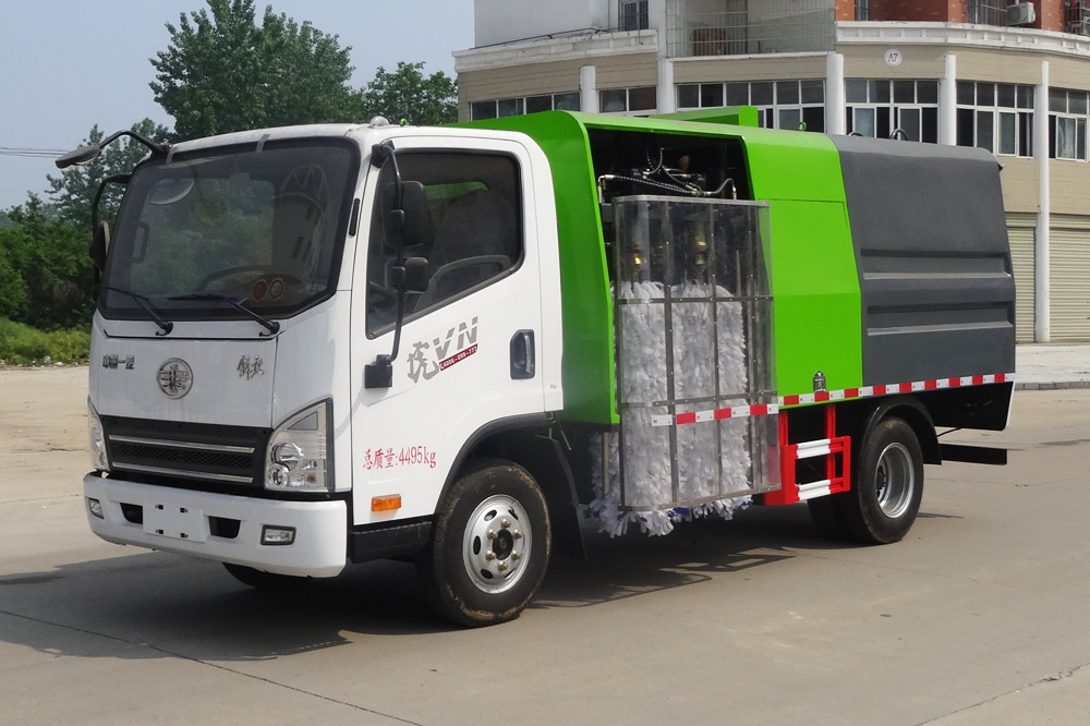 解放虎V護(hù)欄清洗車